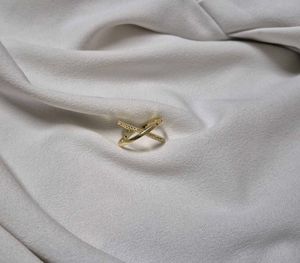 💛🤍Anti-tarnish Infinity Ring💍(adjustable)