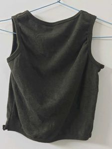 Sleeveless Ribbed Tank Top