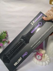 BBlunt Pro Insta Smooth Hair Straightening Brush