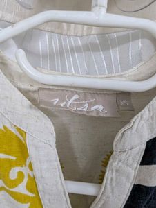 Kurta with Floral and Stripe Print