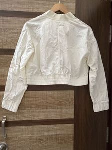 Bomber jacket