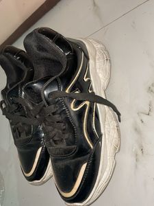 Black Chunky Sneakers