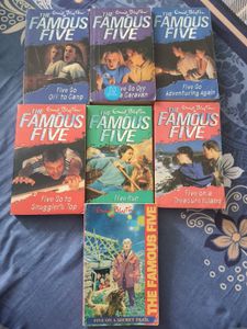 The Famous Five Books - Enid Blyton