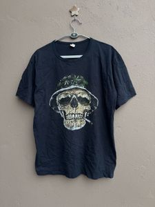 Cool Skull Graphic T-Shirt