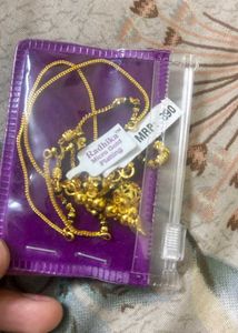 Elegant Gold Chain with Black Beads