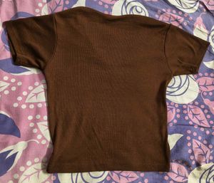 Brown V-Neck Ribbed Top