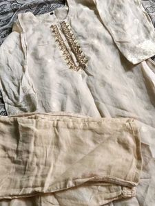 Elegant Embroidered Kurta