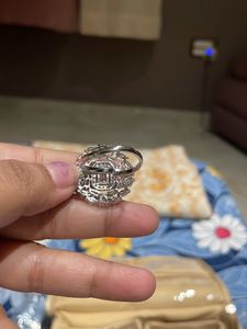 Ad Ring