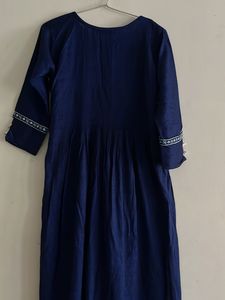 Embroidered Blue Cotton Kurta
