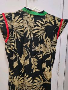 Round And Straight Kurti