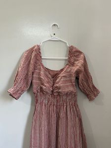 Chic Red Gingham Midi Dress