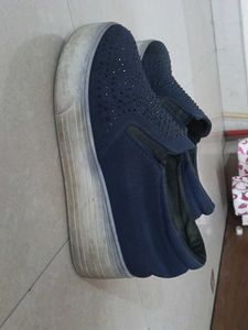 Stylish Sparkly Blue Sneakers
