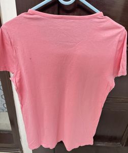 Pink GAP Tshirt