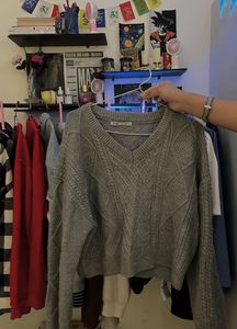 Gray Cable Knit Cropped Sweater