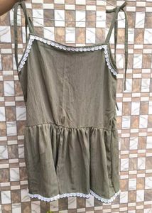 Olive Lace Top 💚