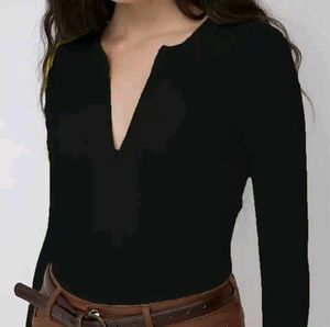 Classic Black V-Neck Long Sleeve Top