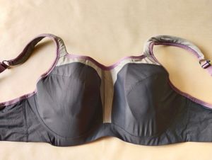 Underwire Sports Bra 38