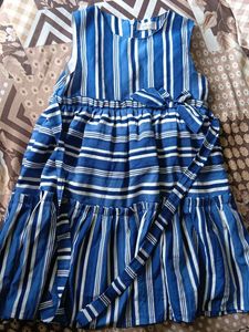 Chic Blue Striped Dress