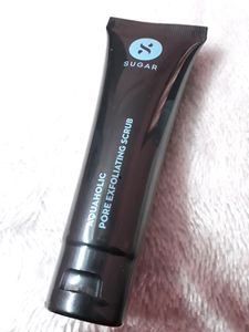 SUGAR Cosmetics - Pore Exfoliating Scrub - Enriche
