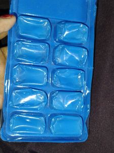 Around 50-55 Fake Nail extensions