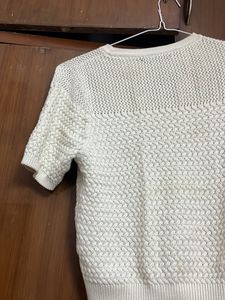 Offwhite Color Pure Crochet Top