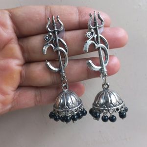 🕉 Trishul Jumkha Earrings
