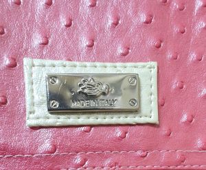 Chic Striped Ostrich Embossed Handbag