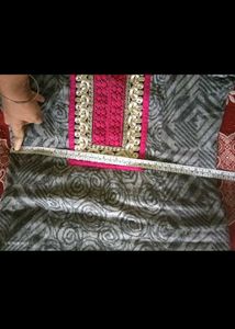 Grey Printed Kurta with Pink Border