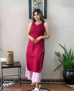 Stylish Sleeveless long Kurti