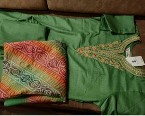 Beautiful Green Kurta with Printed Dupatta