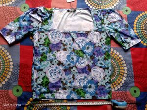 Floral Puff Sleeve Square Neck Top