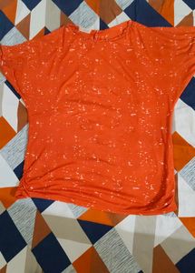 tshirt 👕 2 tops