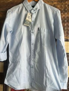 Men's Light Blue Button-Down Shirt