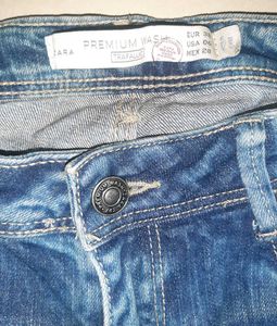 💎 ORIGNAL ZARA - Distressed Slim-Fit Jeans