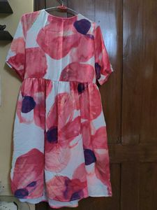 MAX Flowy Dress / top With pockets tag removed