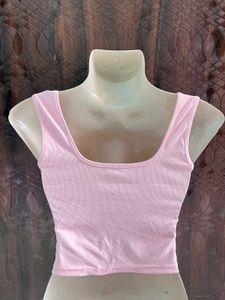 Baby pink tank top 💕