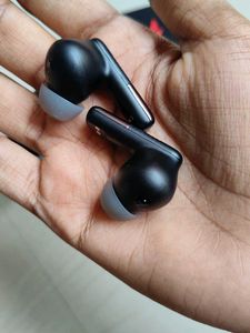 BoAt Wireless Earbuds