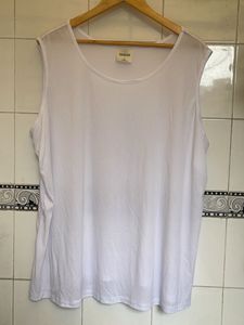 Basic White Sleeveless Tank Top