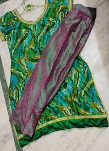 Dark Green Kurta Pant Set With Dupatta For 38 Bust