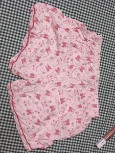 aesthetic bow Shorts