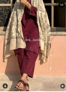 Elegant Maroon Kurta Set with Embroidery
