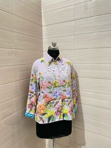 Vibrant Floral Print Button-Up Blouse