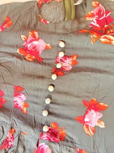Floral Print middle slit kurti