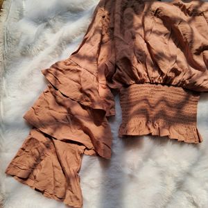 🩷 DUSTY PINK CROP TOP WITH FRILL SLEEVES 🩷