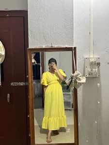 Flowy Yellow Midi Dress