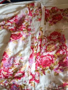 Beautiful Floral Print shrug