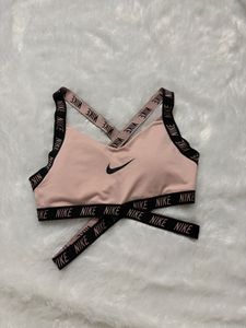 Nike padded M size Sportsbra