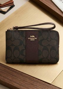 COACH WRISTLETS