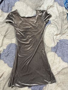 Mini velvet dress
