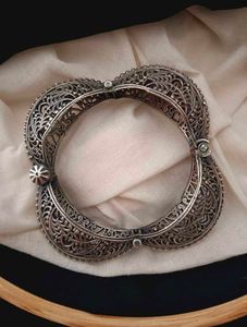 Brass openable Silverlookalike Bangle pair Set